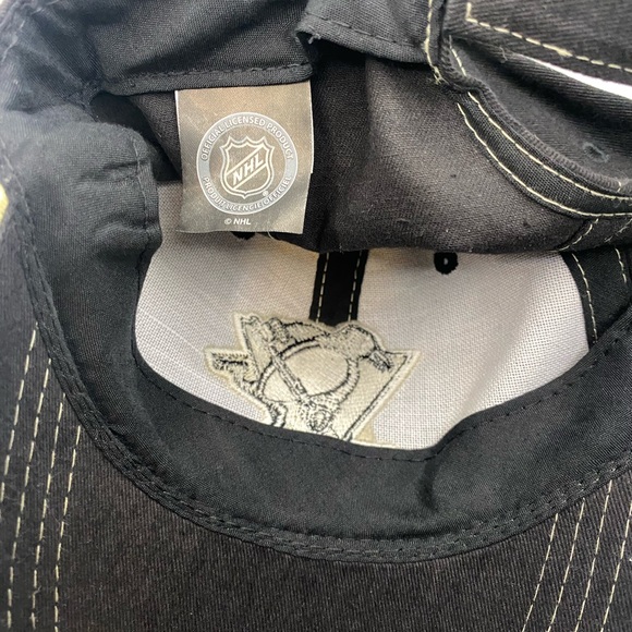 Vintage Pittsburgh Penguins Black Baseball Cap - Picture 4 of 4